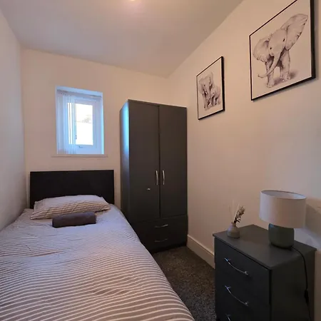 Alphonsus Home In Middlesbrough * Middlesbrough